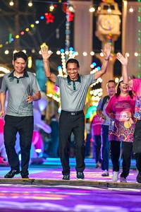 BIB: 15279
                            <button type="button" onclick="openModal(24688206)" class="btn btn-primary btn-sm float-right btn-popup" data-toggle="modal" data-target=".modal-high-quality">
                        <i class="fas fa-shopping-cart"></i> Add to Cart
                    </button>
                                            <button type="button" onclick="isThisMe(24688206, true)" class="btn btn-success btn-sm float-right btn-popup btn-isme hidden" data-toggle="tooltip" data-placement="bottom" title="นี่คือรูปของคุณใช่ไหม คลิกที่นี่เพื่อเอาเข้าอัลบั้ม">
                        <i class="fas fa-plus"></i> Add to album
                    </button>
                    <button type="button" onclick="isThisMe(24688206, false)" class="btn btn-warning btn-sm float-right btn-popup btn-isnotme hidden">
                        <i class="fas fa-ban"></i> Remove from album
                    </button>